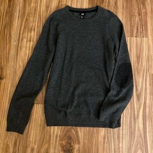 H&M grey sweater